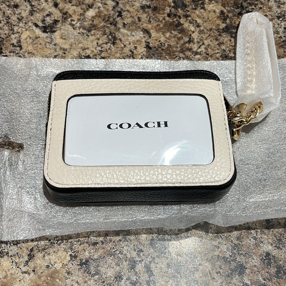 Coach Zip Card Case In Colorblock - Picture 5 of 6